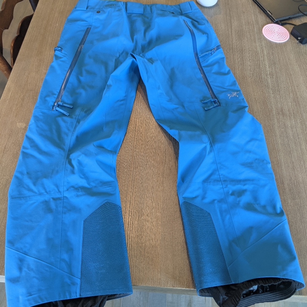 Arc'Teryx Sabre AR Size L